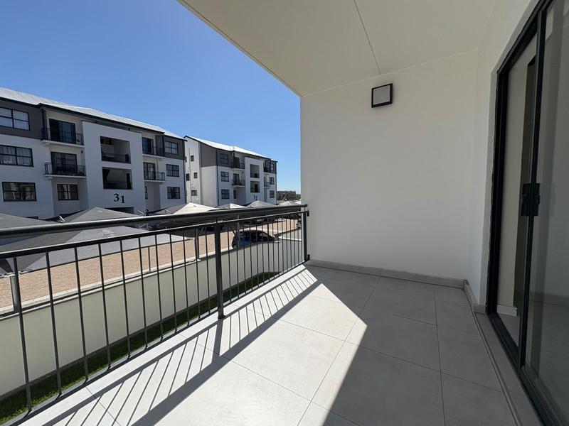 To Let 3 Bedroom Property for Rent in Sandown Western Cape